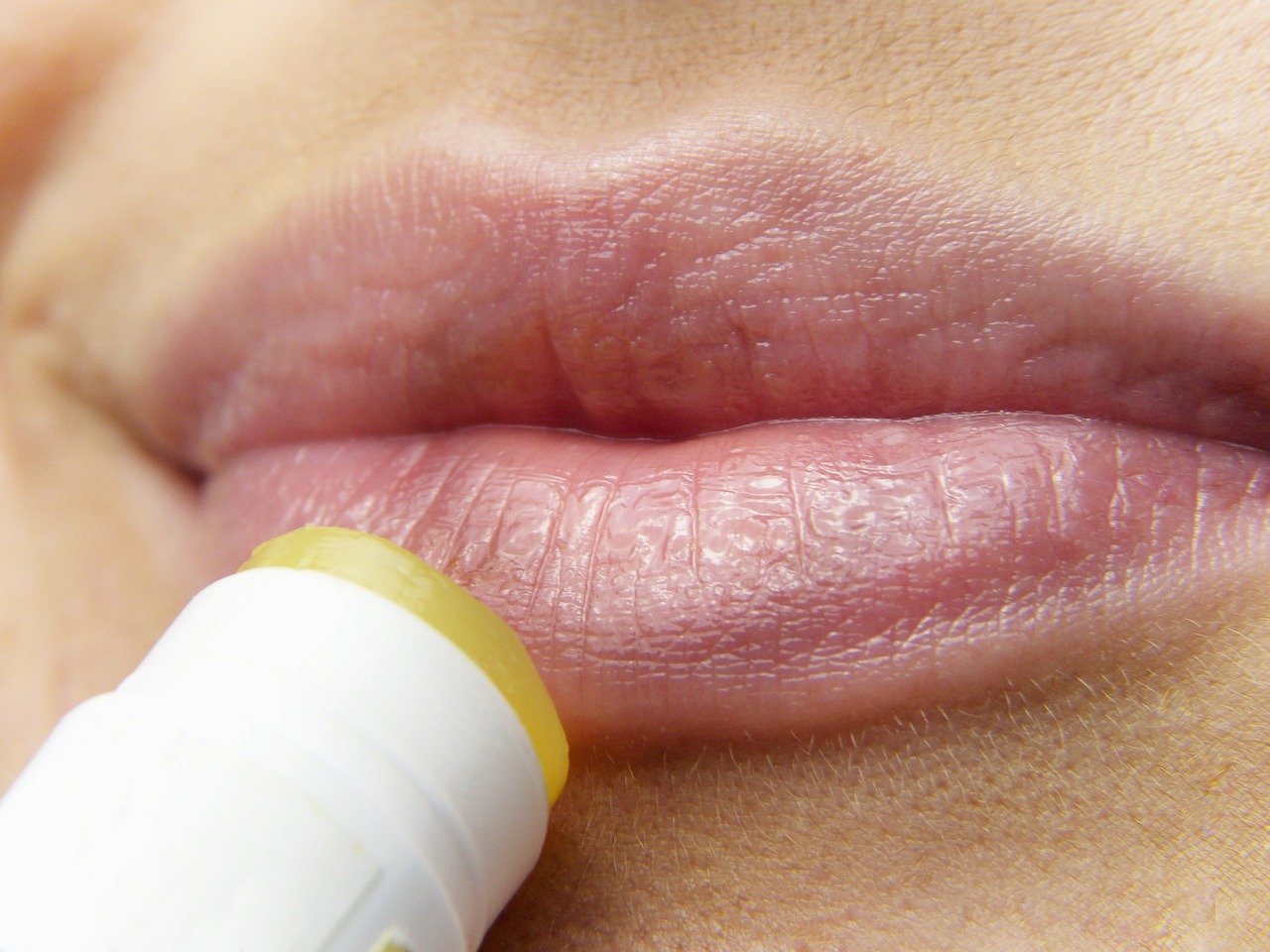 A How To Guide For Natural lip Balm